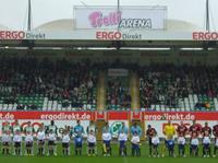 unsere&nbsp;E-Jugend beim Einlaufen bei Greuther Fürth am 25.09.2010